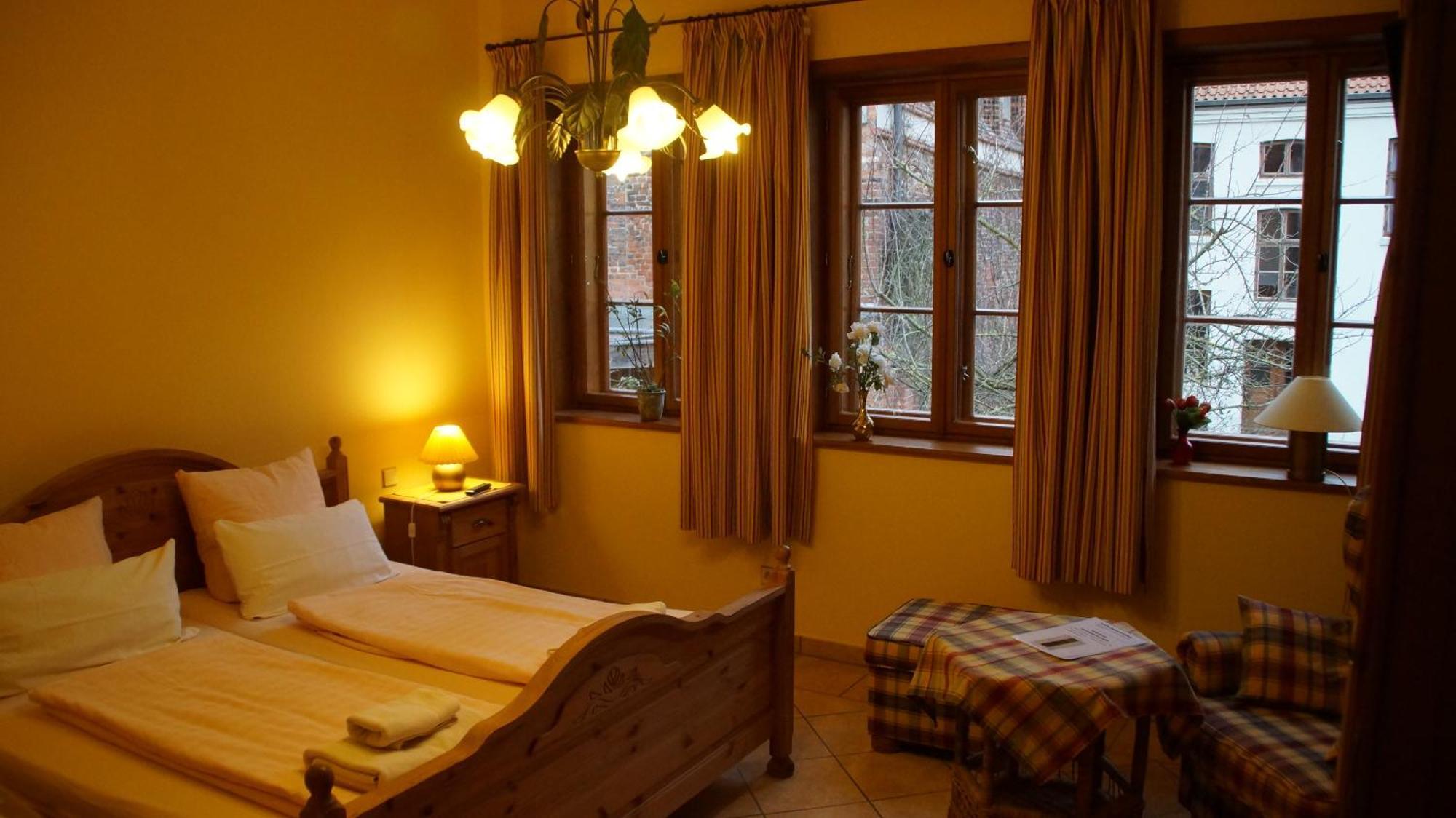 Gaestehaus Am Wasserturm Luneburg Ngoại thất bức ảnh
